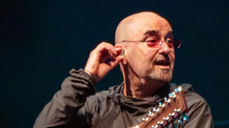 Paul “Bonehead” Arthurs se ausentará de la gira de reunión de Oasis por tratamiento contra el cáncer