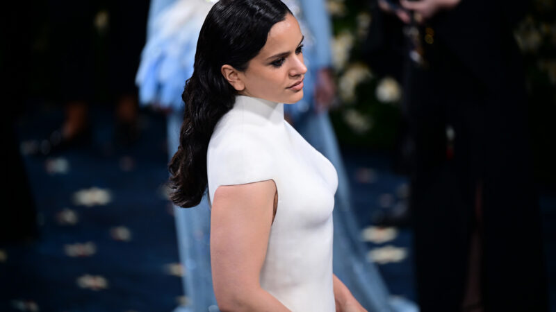 Rosalía revela la cruda razón de su ruptura: «Me llamó p*** y me fui»