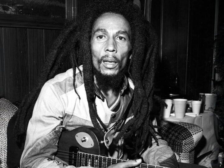 ¿Pagarías 30.000 dólares por un cabello de Bob Marley? La subasta que sacude al mundo del Reggae