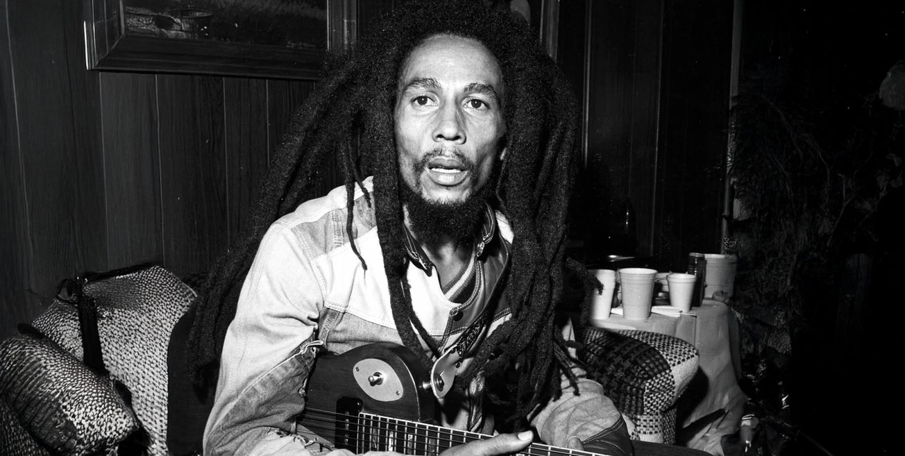 ¿Pagarías 30.000 dólares por un cabello de Bob Marley? La subasta que sacude al mundo del Reggae