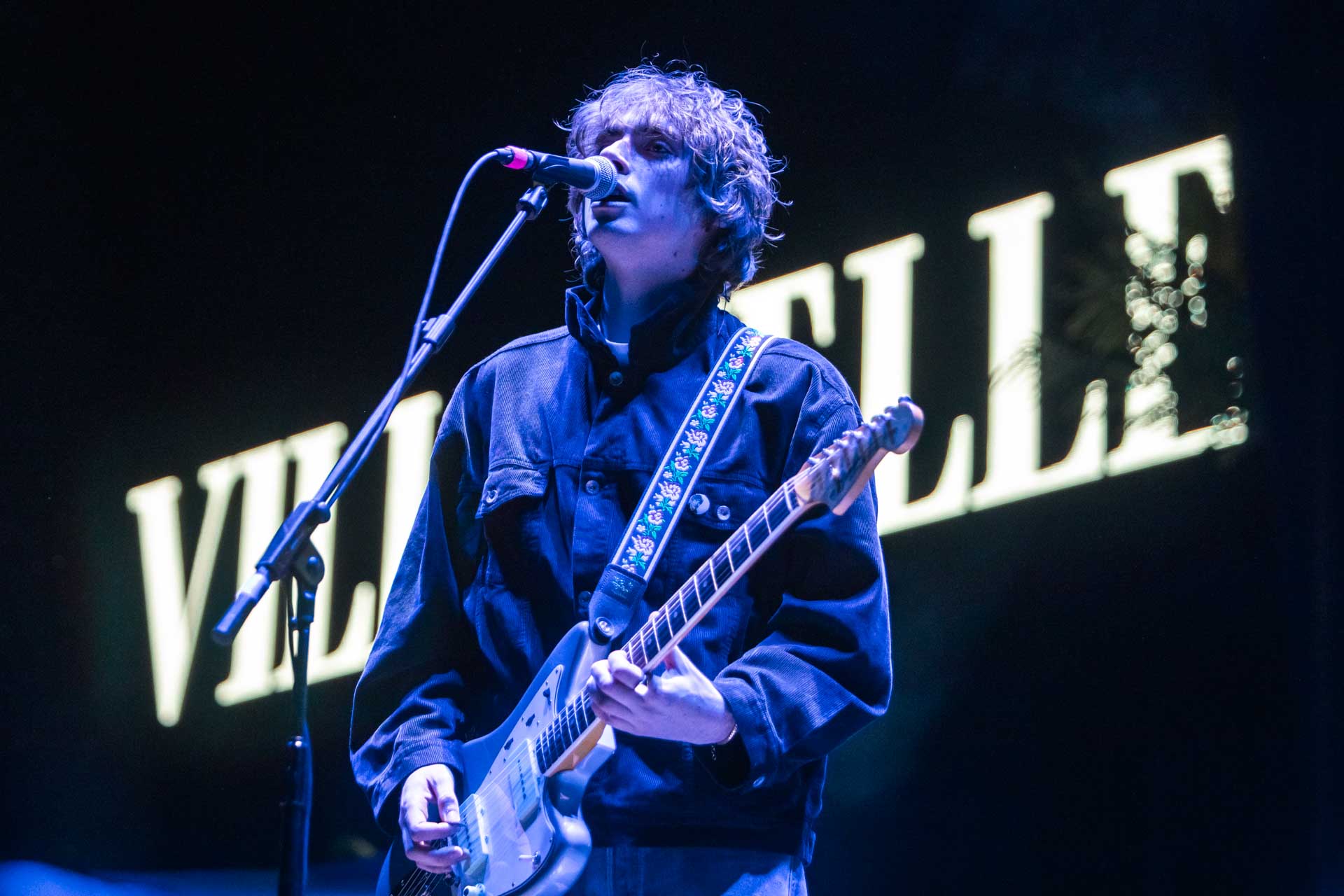 Gene Gallagher y su banda Villanelle: La verdad detrás de su primer EP y sus planes de gira
