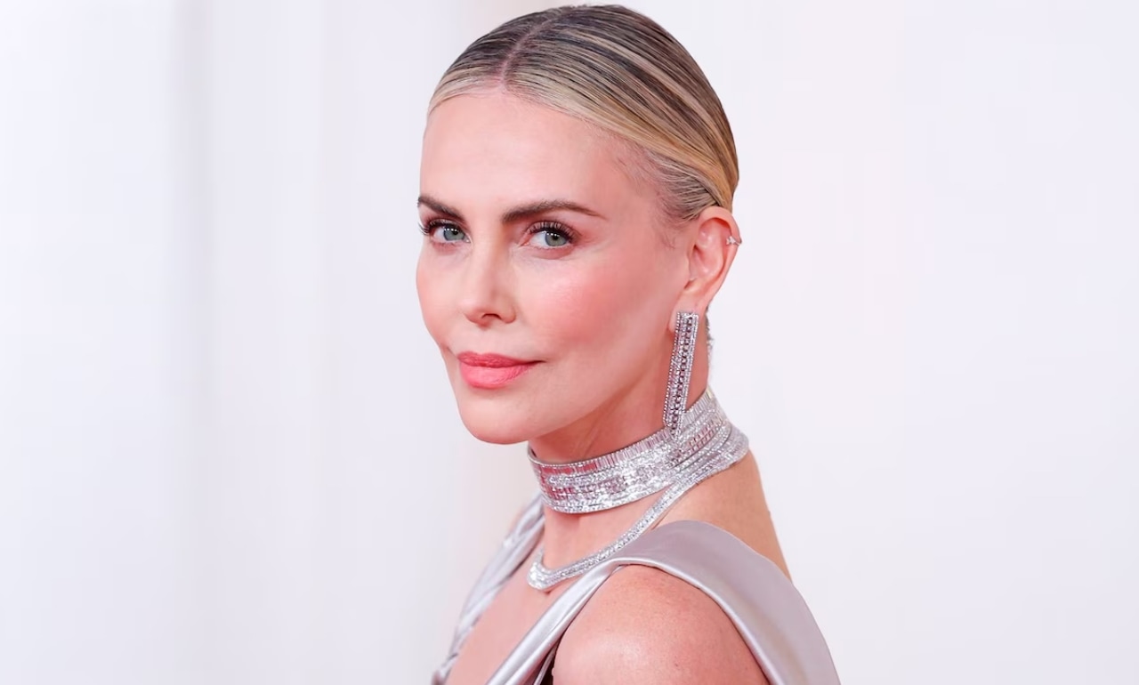 Charlize Theron y su noche con un joven de 26 años: «No tendría este privilegio casada»