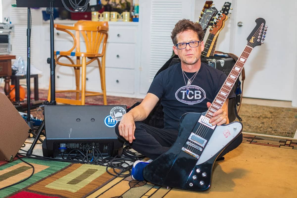 Jason Newsted confiesa la verdadera razón por la que dejó Metallica: «Iba a morir»